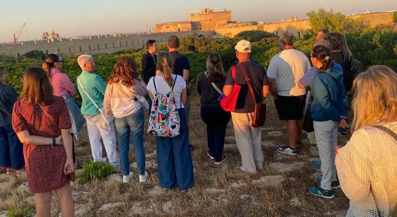 Agosto, tour nei manieri: arte, natura e visite in crescita Agosto, tour nei manieri: arte, natura e visite in crescita