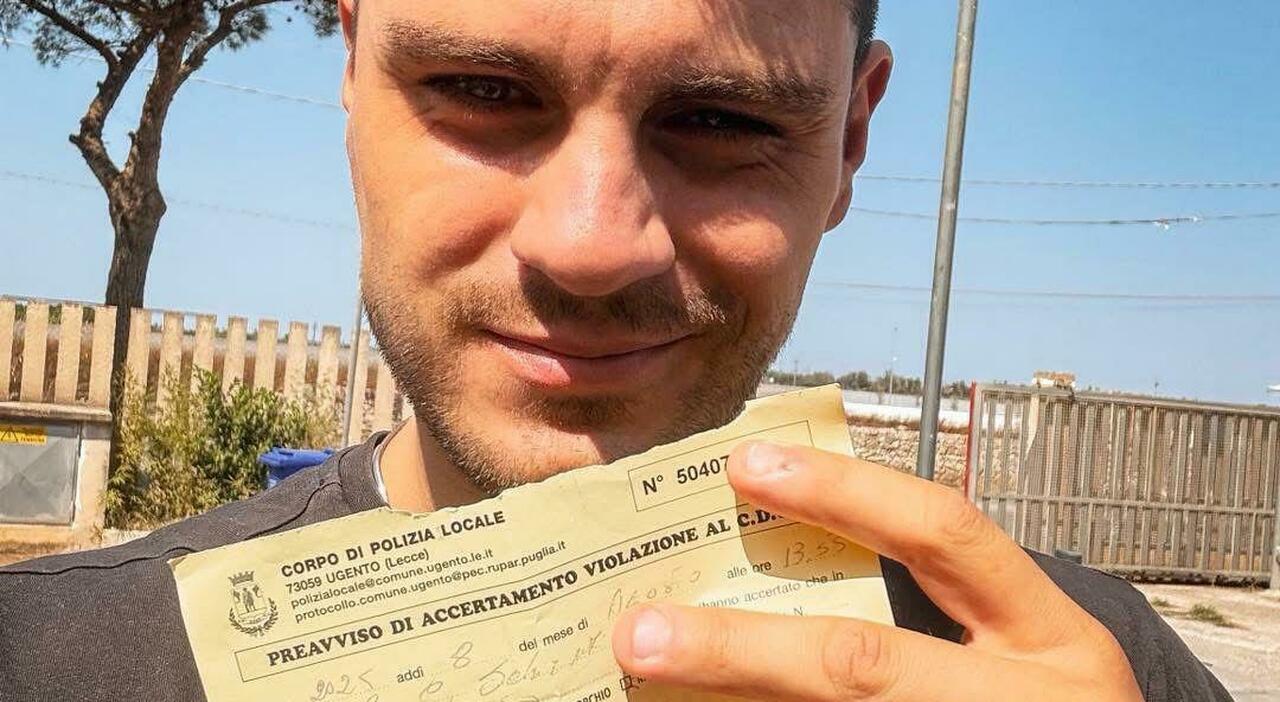 salento moto parcheggiata sul divieto il presidente del consiglio comunale si scusa e paga la multa