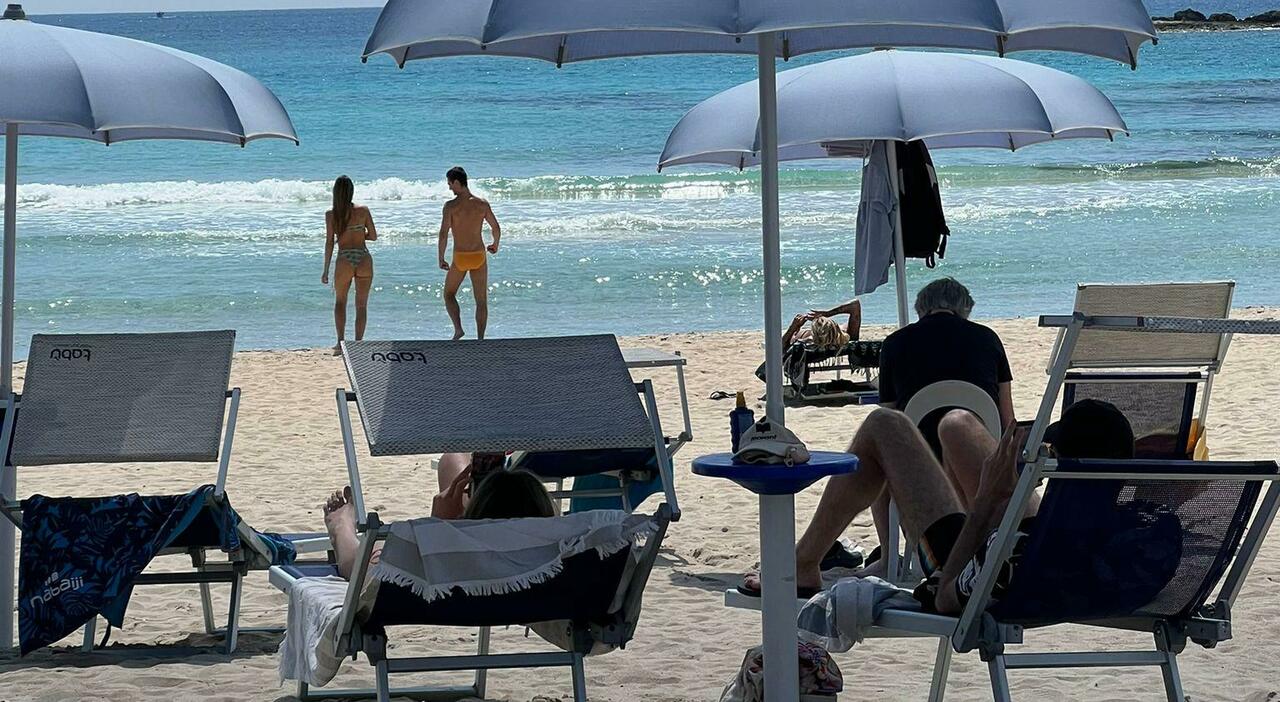 Caro vacanze, allarme Codacons: «In Puglia prezzi folli, a Vieste fino a 71mila euro a settimana in due» Caro vacanze, allarme Codacons: «In Puglia prezzi folli, a Vieste fino a 71mila euro a settimana in due»