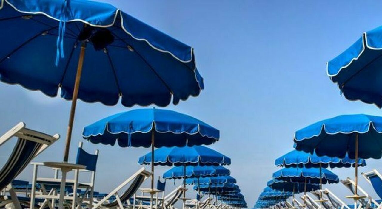 «Spiaggie vuote nel periodo più turistico dell «Spiaggie vuote nel periodo più turistico dell