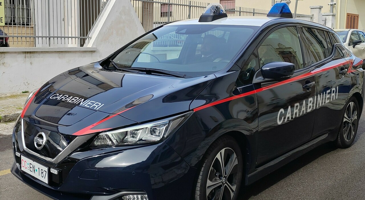 https://statics.cedscdn.it/photos/MED_HIGH/2025/08/10/9006090_10101057_violenza_sessuale_arresto_bari_palpeggia_23enne_centro_cosa_sappiamo.jpg