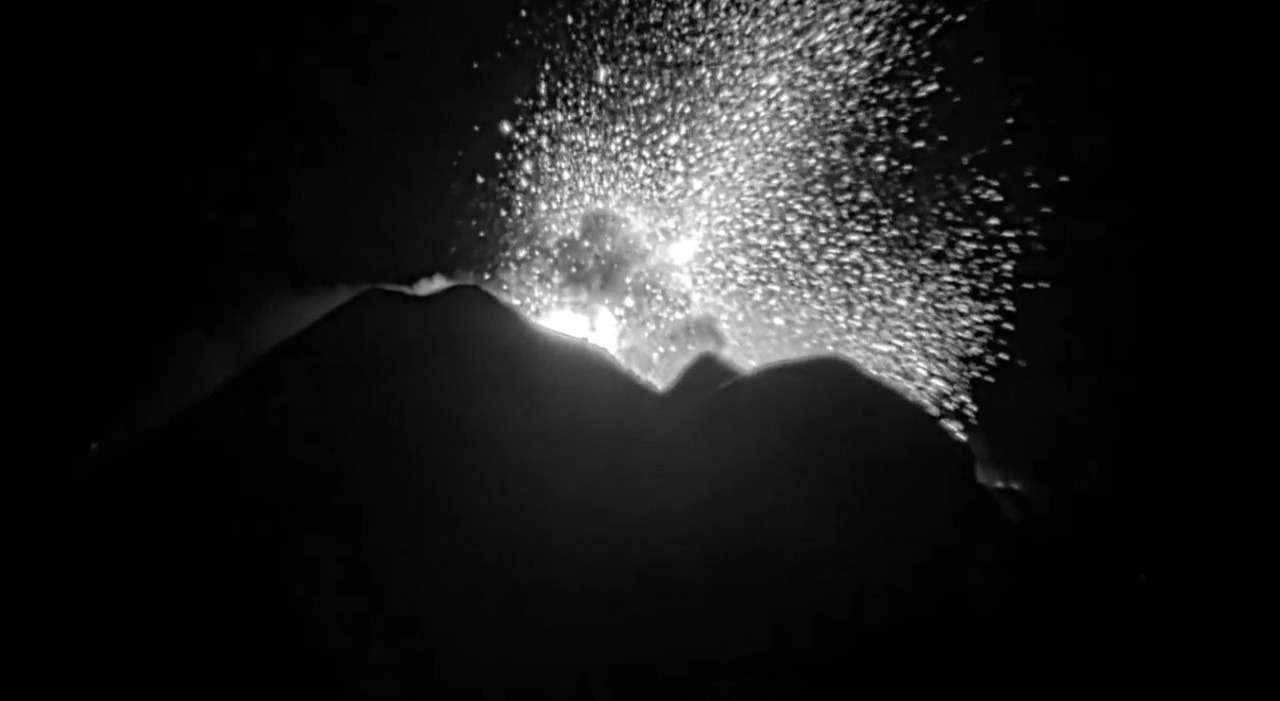 https://statics.cedscdn.it/photos/MED_HIGH/2025/08/10/9006170_10144011_myfilename.jpg