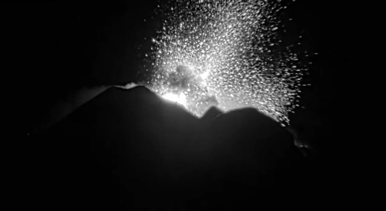 https://statics.cedscdn.it/photos/MED_HIGH/2025/08/10/9006176_10145403_myfilename.jpg