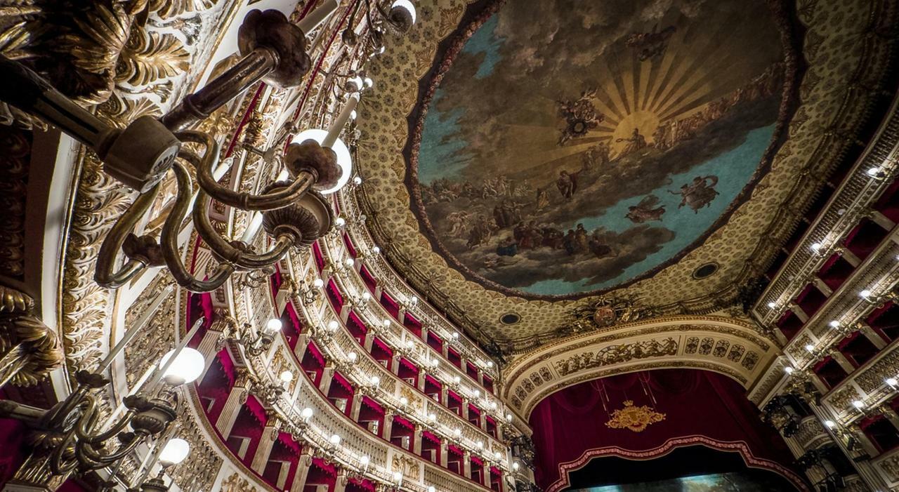 Teatro San Carlo, è indagato per associazione uno dei tre revisori dei conti