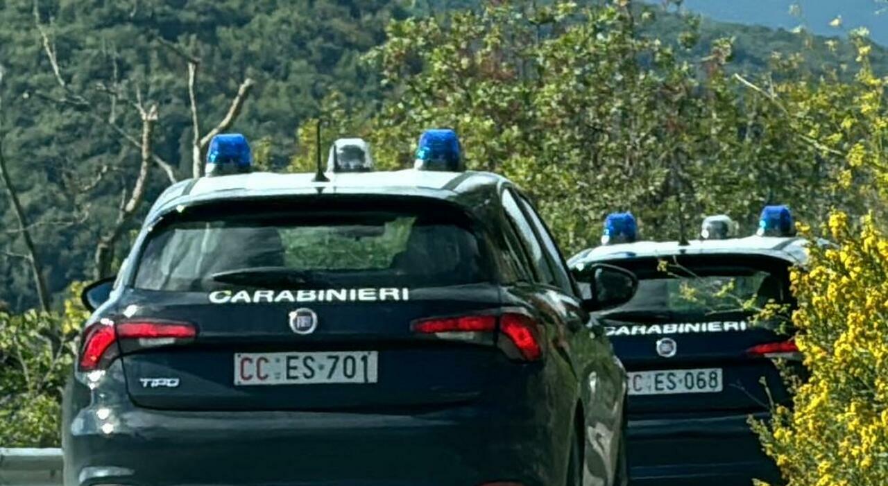 cede il muro di terra mentre scava agricoltore travolto e ucciso a monte cerignone incidente choc sul lavoro vittima giancarlo calisti