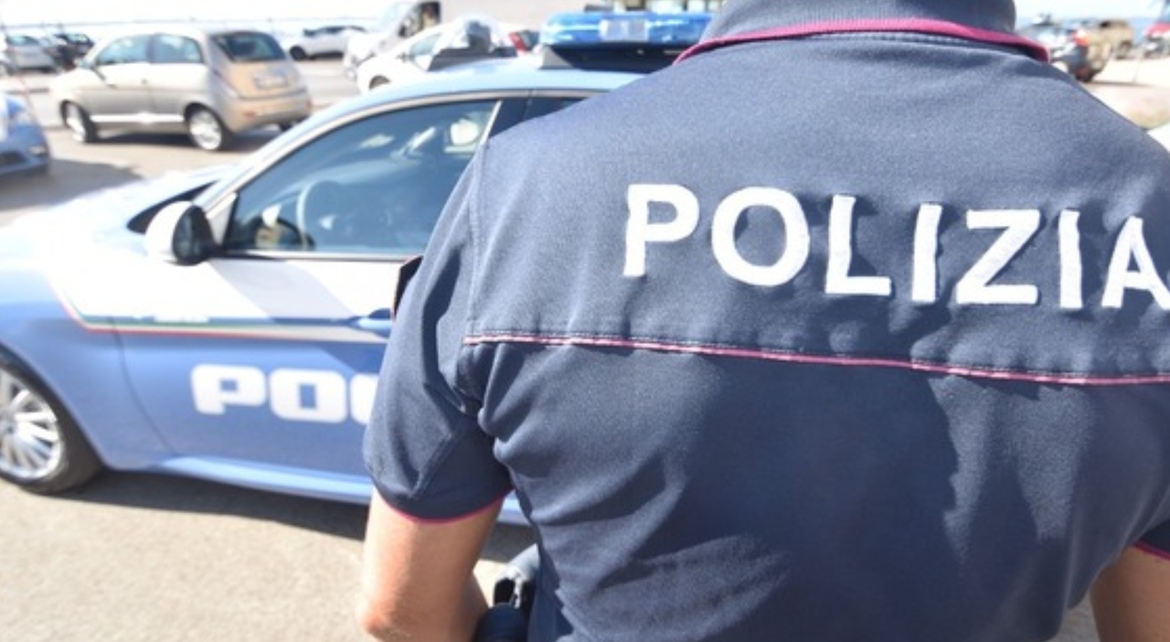 https://statics.cedscdn.it/photos/MED_HIGH/2025/08/12/9009282_12105826_stordiva_violentava_compagna_malata_parkinson_arrestato_taranto_oggi_12_8_2025_3_.jpg