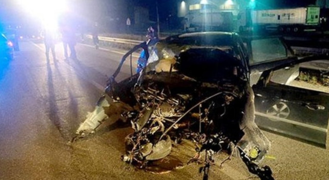 https://statics.cedscdn.it/photos/MED_HIGH/2025/08/13/9011148_13124653_serena_manzo_morta_incidente_no_patente_chieti_oggi_13_8_2025.jpg