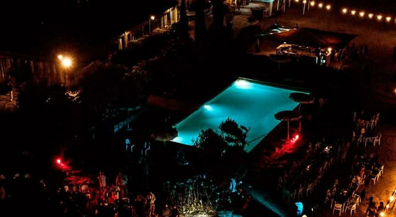 Villa Piccinetti, nuova intossicazione. Locale chiuso per le indagini dell?Ast. La proprietaria: «Vogliamo sapere qual è la causa». Salta la festa di Ferragosto in piscina