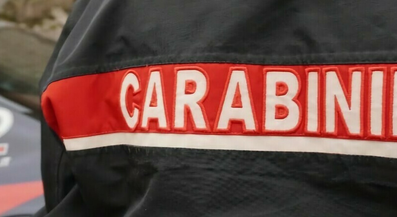 napoli coltellata alla moglie 52enne arrestato dai carabinieri