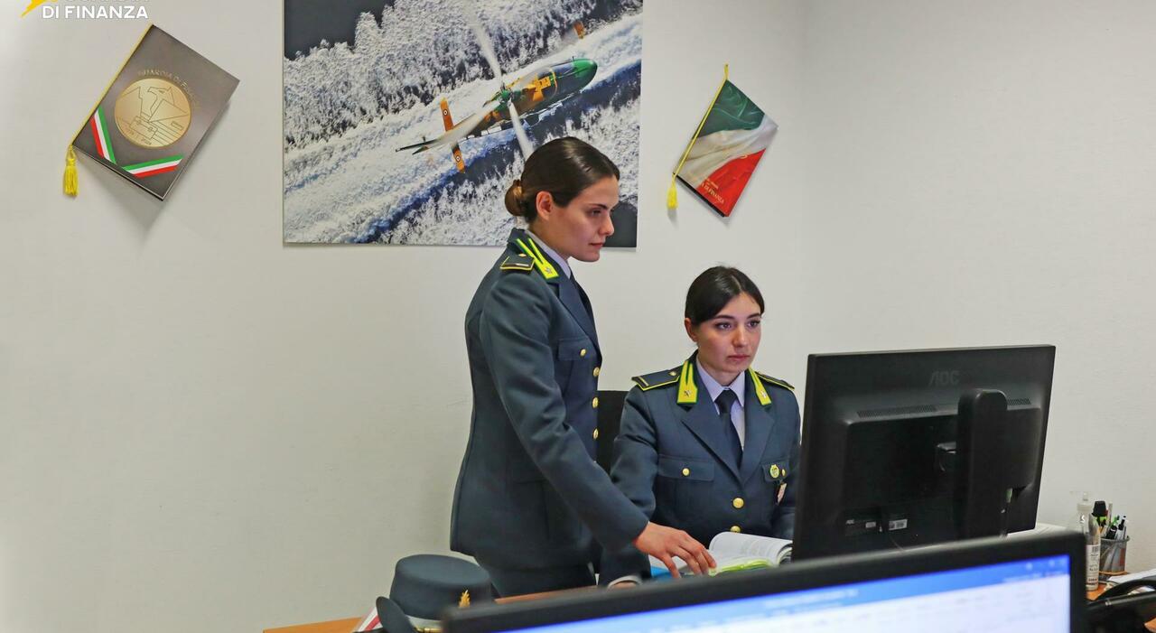 Influencer da Cattolica nel Mirino della Guardia di Finanza: Guadagni Occulti sui Social Media per 300.000 Euro