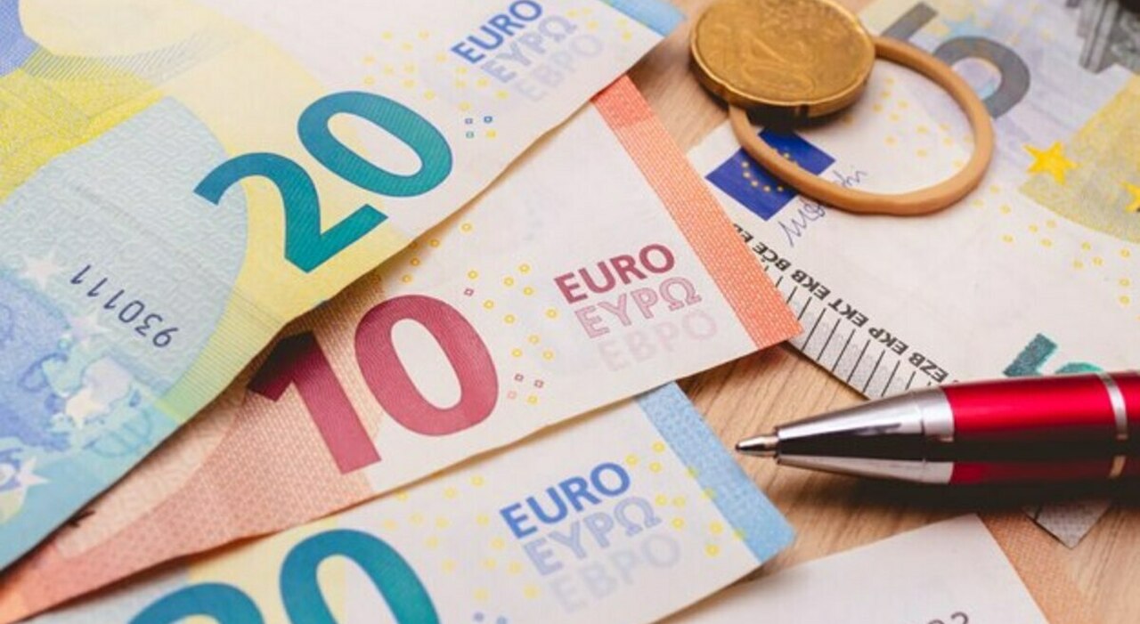 bonus ferragosto in busta paga come aumenta lo stipendio e per chi tutte le info su retribuzioni e bonus