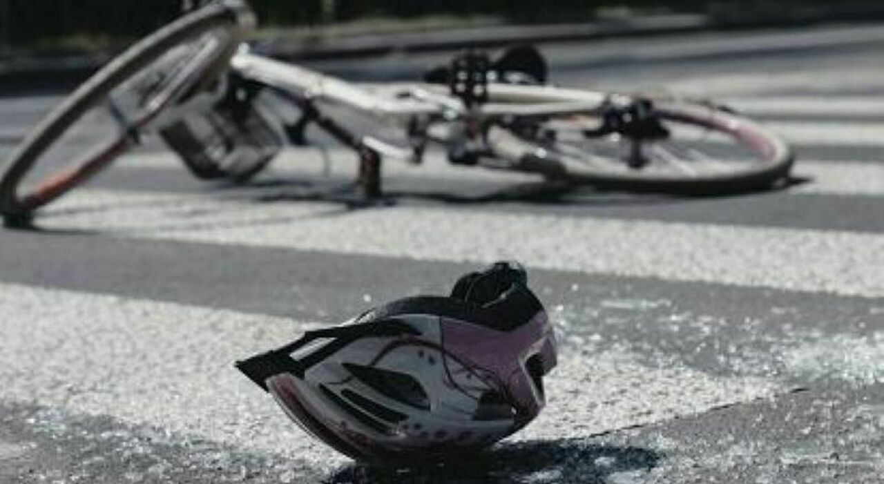 Perde il controllo della bici elettrica e si schianta contro un muro: Francesco ?Leonardi morto sul colpo, aveva 14 anni