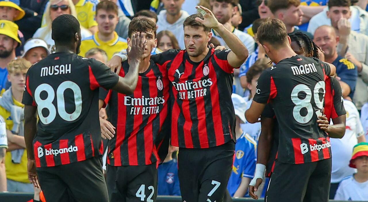 https://statics.cedscdn.it/photos/MED_HIGH/2025/08/17/9016695_16130309_milan_serie_a.jpg
