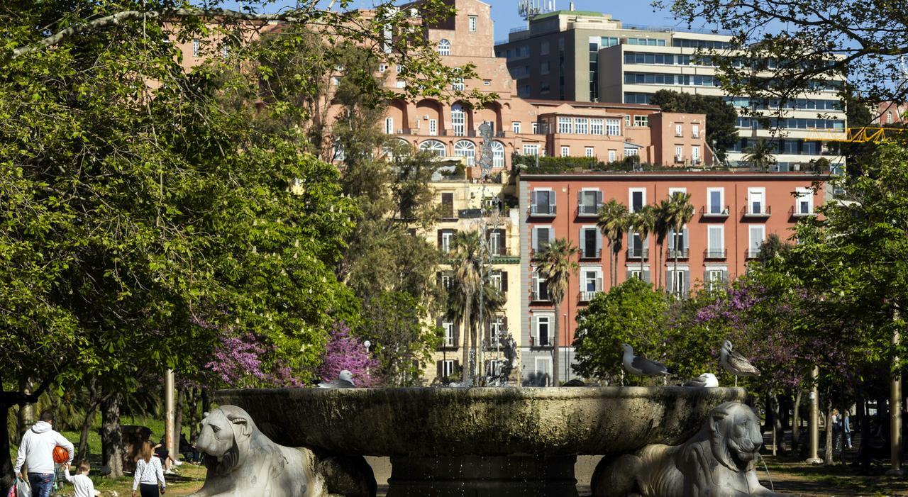 Rivoluzione green a Napoli, villa e parchi: la gestione ai privati Rivoluzione green a Napoli, villa e parchi: la gestione ai privati