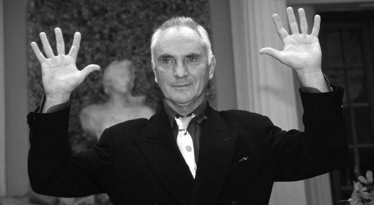 https://statics.cedscdn.it/photos/MED_HIGH/2025/08/18/9017820_18071944_terence_stamp_morto_chi_era_cattivo_superman_generale_zod_oggi_18_8_2025.jpg