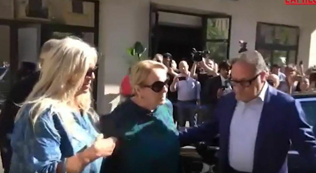 https://statics.cedscdn.it/photos/MED_HIGH/2025/08/18/9017936_18102627_ai.jpg