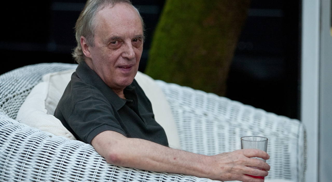 Dario Argento dimesso dall Dario Argento dimesso dall