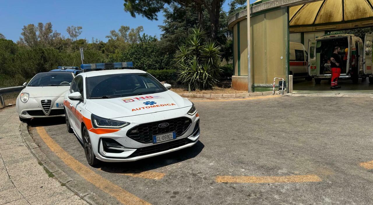 salento esplosione in una casa a lido conchiglie padre e figlio ustionati