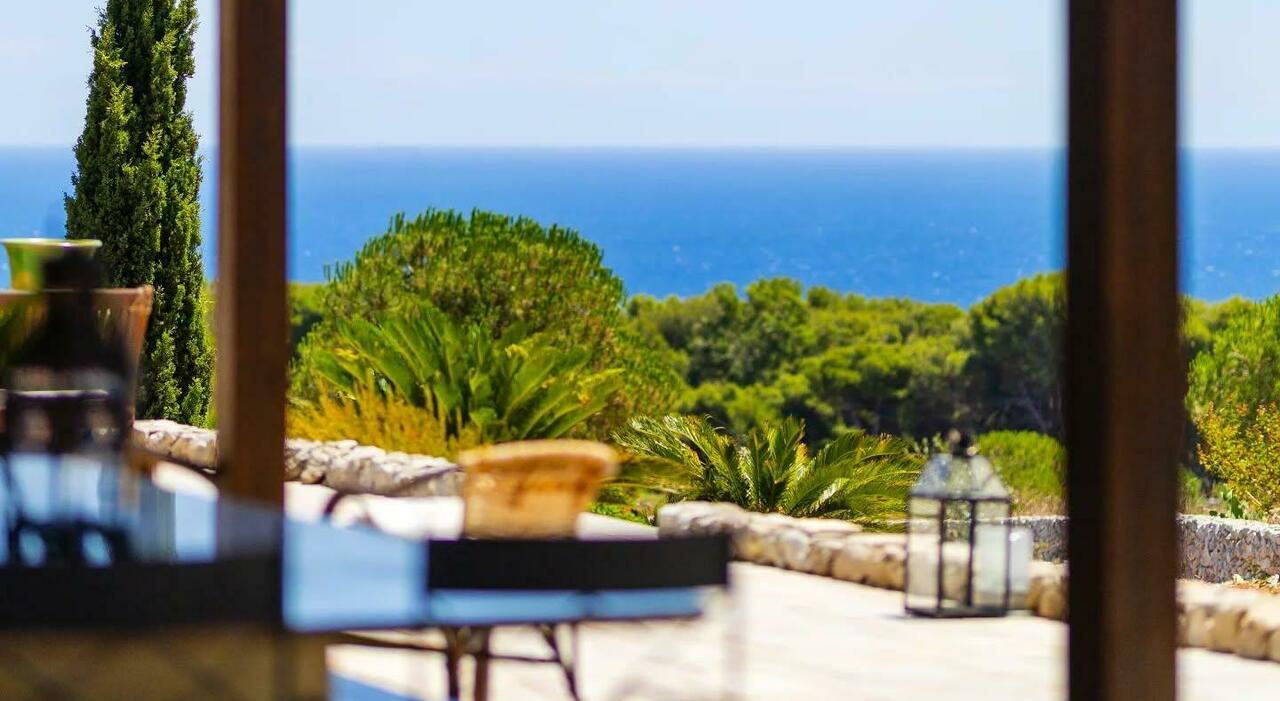 puglia boom di ville di lusso le agenzie immobiliari mercato in crescita