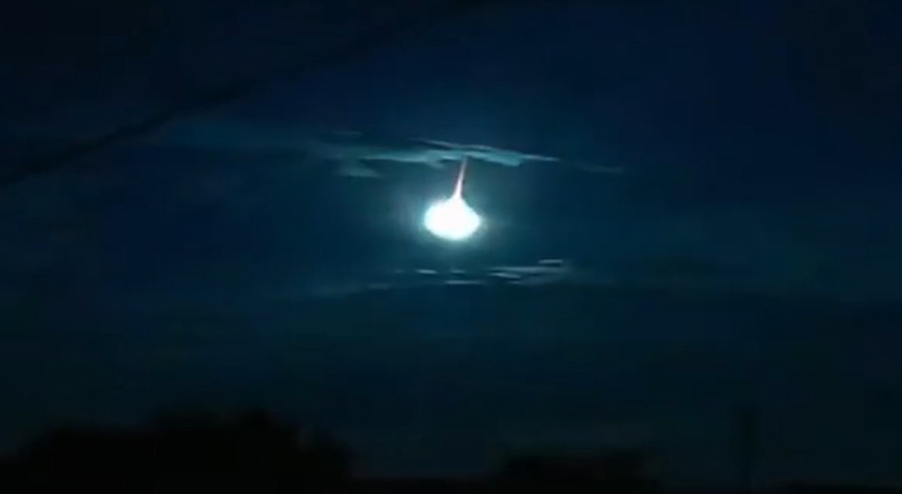https://statics.cedscdn.it/photos/MED_HIGH/2025/08/20/9021749_20142547_myfilename.jpg
