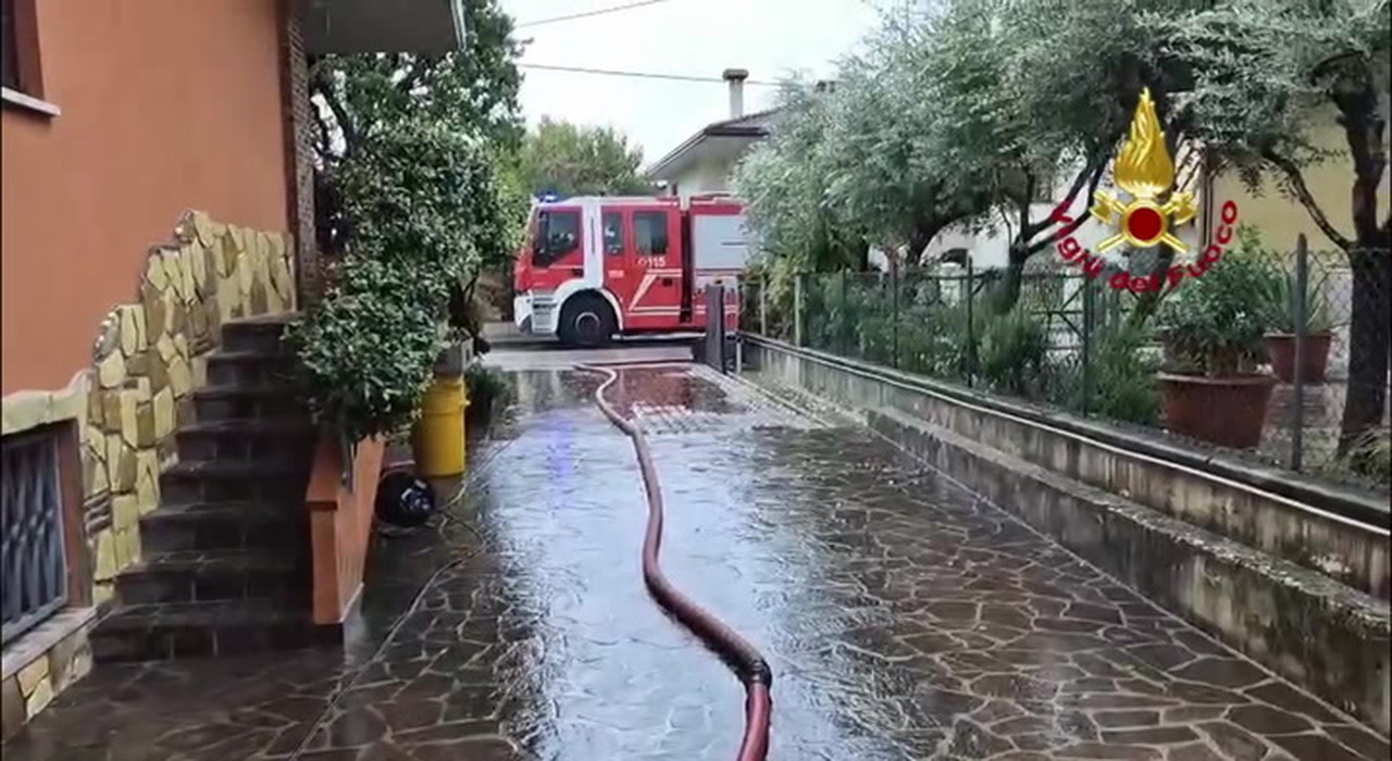 https://statics.cedscdn.it/photos/MED_HIGH/2025/08/21/9023402_poster.jpg