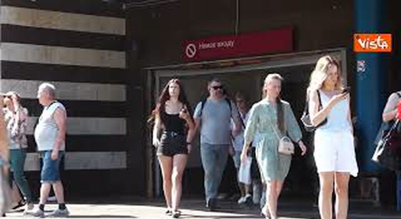 https://statics.cedscdn.it/photos/MED_HIGH/2025/08/21/9023675_poster.jpg