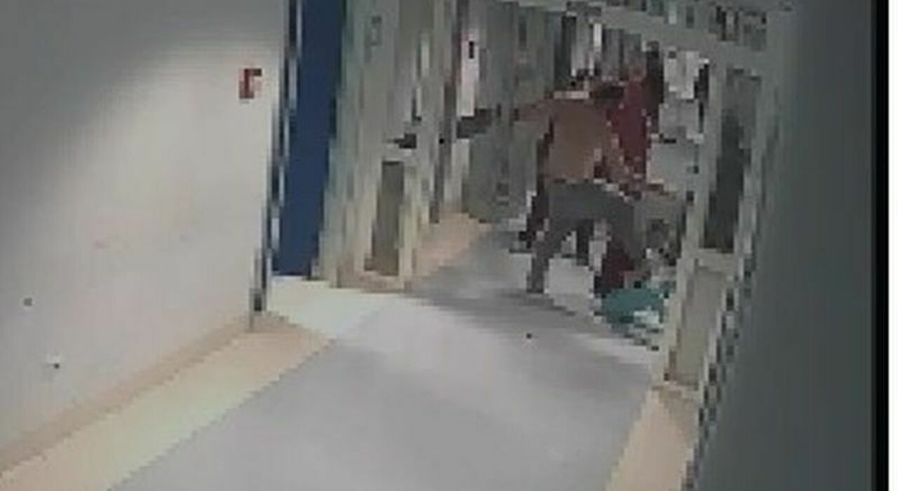 Infermieri presi a calci e pugni da un paziente: ancora aggressioni in corsia Infermieri presi a calci e pugni da un paziente: ancora aggressioni in corsia
