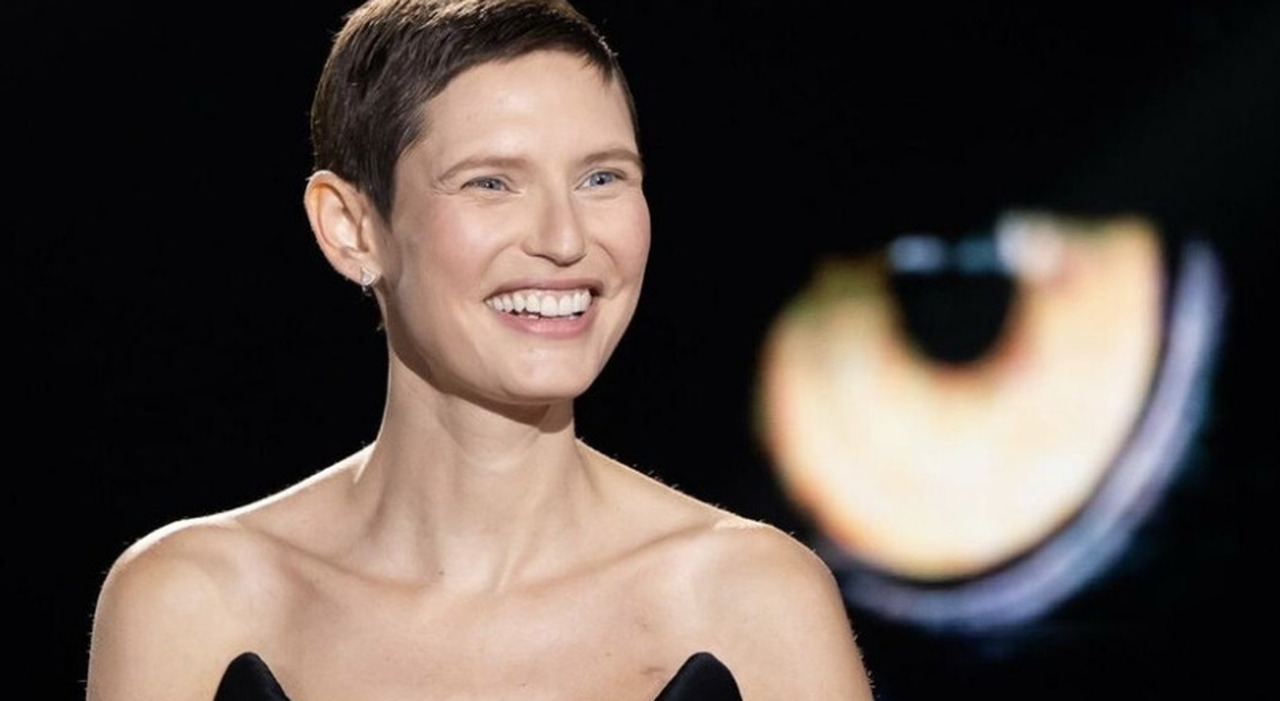 https://statics.cedscdn.it/photos/MED_HIGH/2025/08/25/9030207_25164414_bianca_balti.jpg