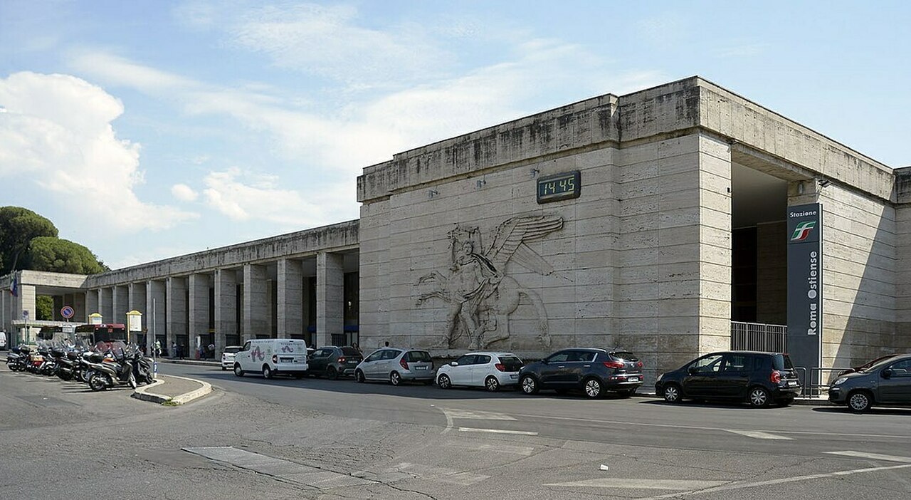 https://statics.cedscdn.it/photos/MED_HIGH/2025/08/26/9031670_26093203_ostiensesta28082024_021a.jpg
