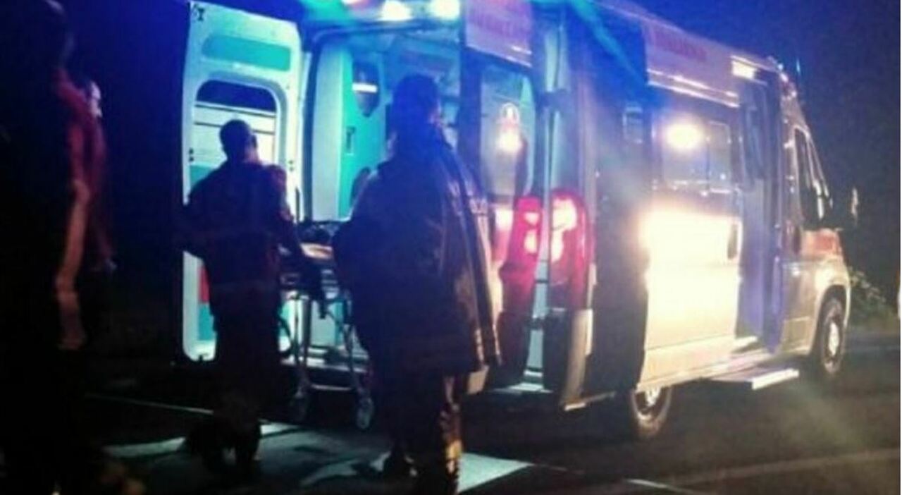 Non risponde alla mamma, 25enne trovato morto in casa. Choc a Casinina Non risponde alla mamma, 25enne trovato morto in casa. Choc a Casinina