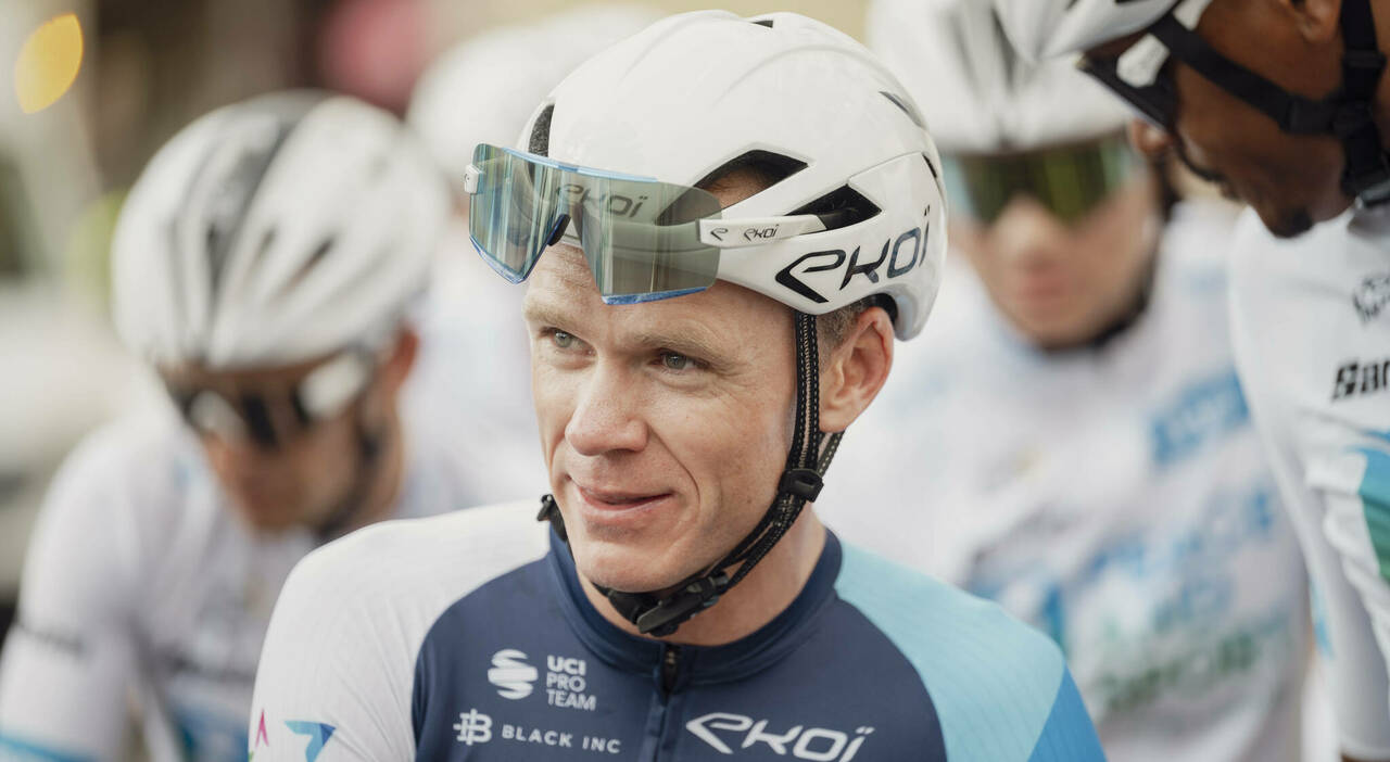 chris froome travolto da un auto durante un allenamento in bici 232 grave trasportato in ospedale e operato