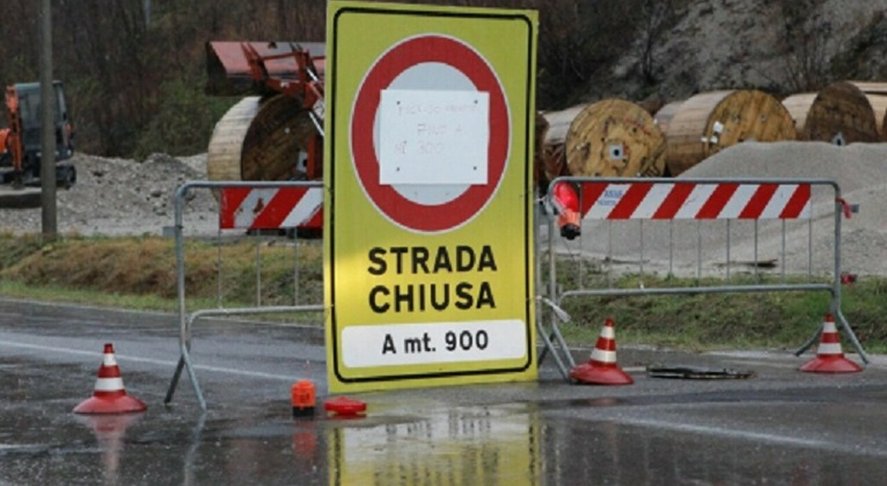 alemagna piove e la frana si muove strada chiusa fino a venerd236 mattina
