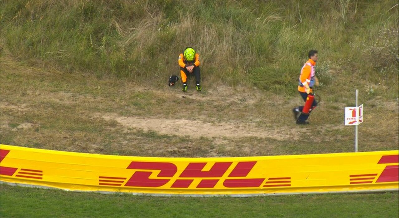 F1 live GP Olanda, diretta: colpo di scena, si ritira Norris per rottura del motore. Piastri resiste a Verstappen. Ritirate le Ferrari per incidenti F1 live GP Olanda, diretta: colpo di scena, si ritira Norris per rottura del motore. Piastri resiste a Verstappen. Ritirate le Ferrari per incidenti