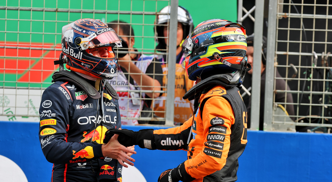Piastri e Verstappen dopo il GP d'Olanda