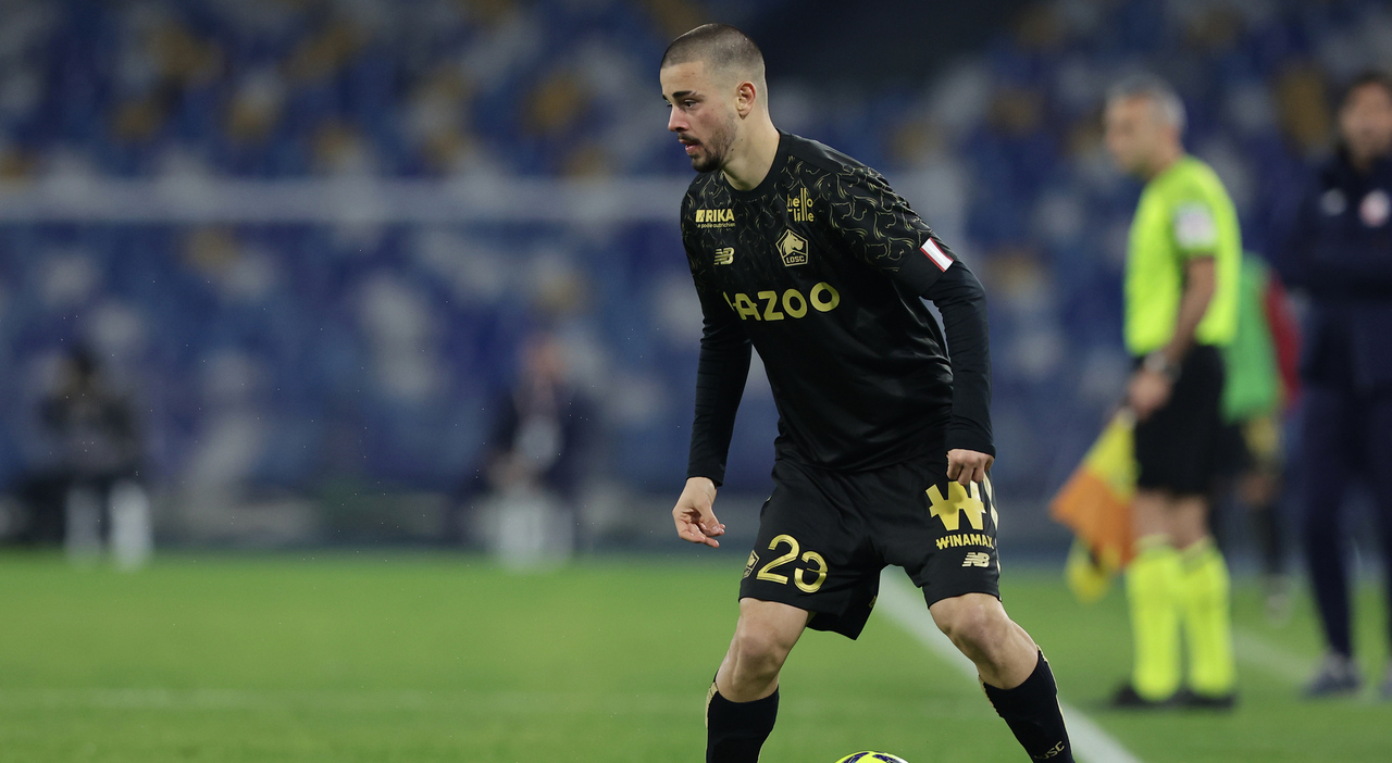 Zhegrova, chi è il nuovo acquisto della Juventus: età, altezza, carriera, stipendio, vita privata, cifre, ruolo Zhegrova, chi è il nuovo acquisto della Juventus: età, altezza, carriera, stipendio, vita privata, cifre, ruolo