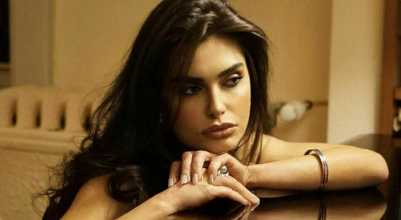 https://statics.cedscdn.it/photos/MED_HIGH/2025/09/01/9042026_01072953_felicia_sirbu_influencer_droga_chi_e_oggi_1_9_2025.jpg