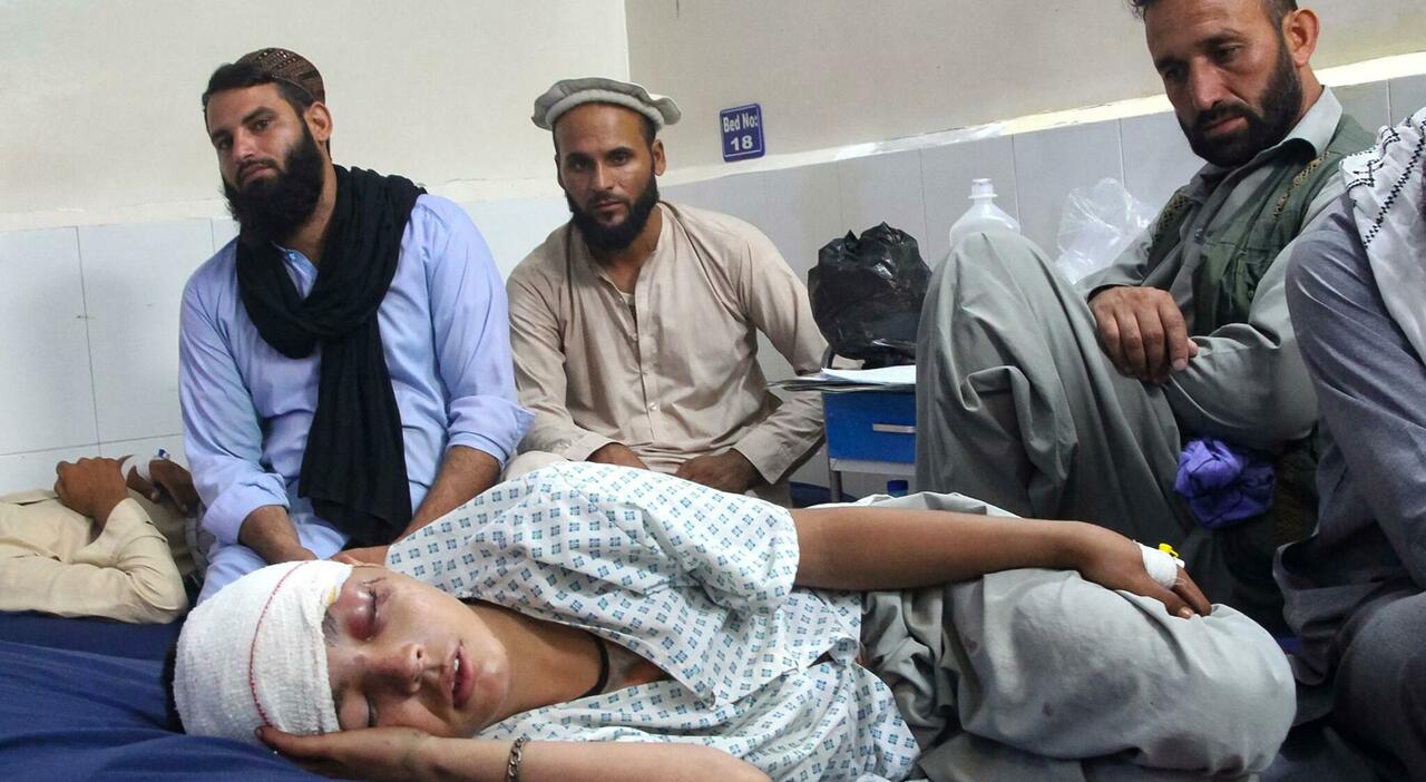 terremoto 60 in afghanistan oltre 620 morti e centinaia di feriti colpita l est del paese i talebani chiedono l aiuto internazionale
