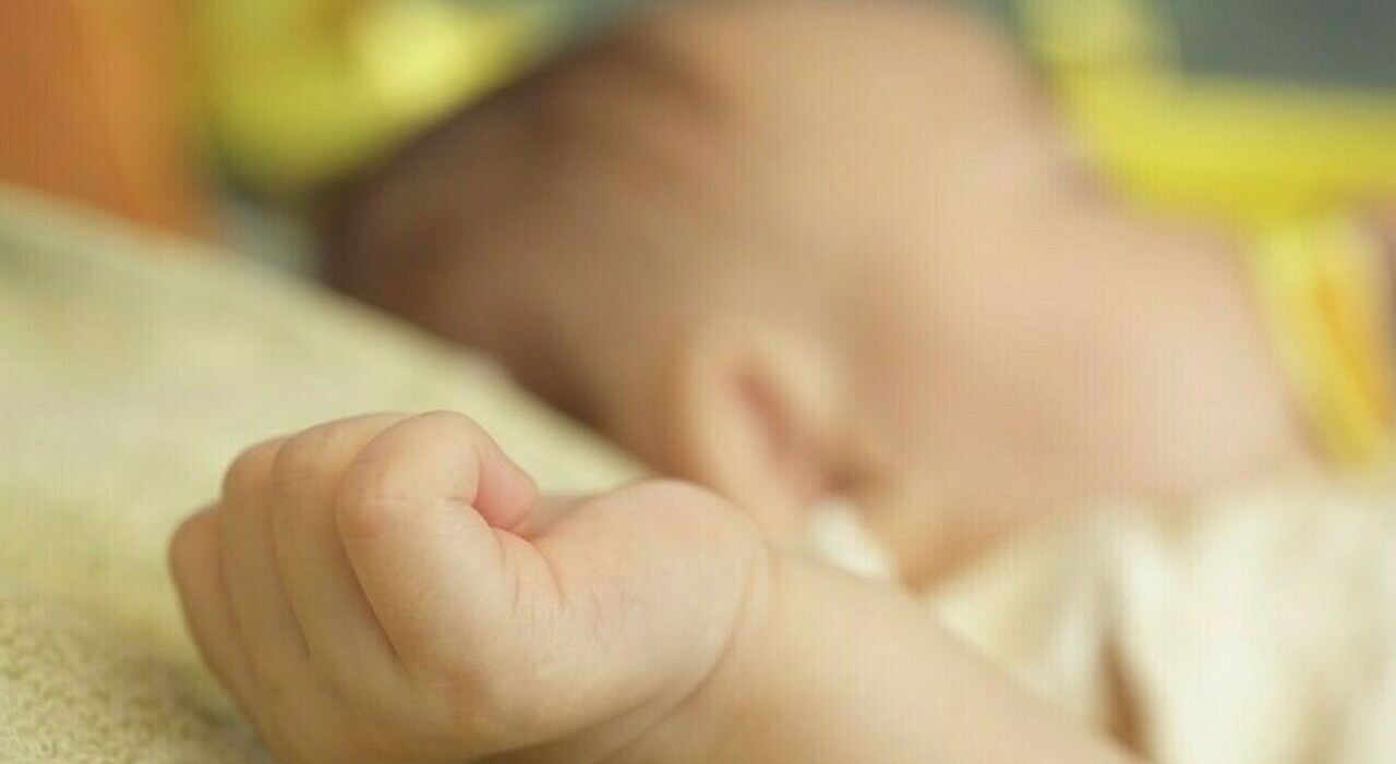 https://statics.cedscdn.it/photos/MED_HIGH/2025/09/01/9042100_01085459_neonato_morto_dopo_parto_in_casa_ostetrica_condanna_cosa_ha_sbagliato_chi_anna_maria_cuozzo_monza_oggi_1_9_2025.jpg