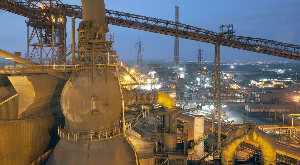 Ex Ilva, rilevati picchi di benzene negli ultimi tre mesi. I limiti superati 14 volte Ex Ilva, rilevati picchi di benzene negli ultimi tre mesi. I limiti superati 14 volte