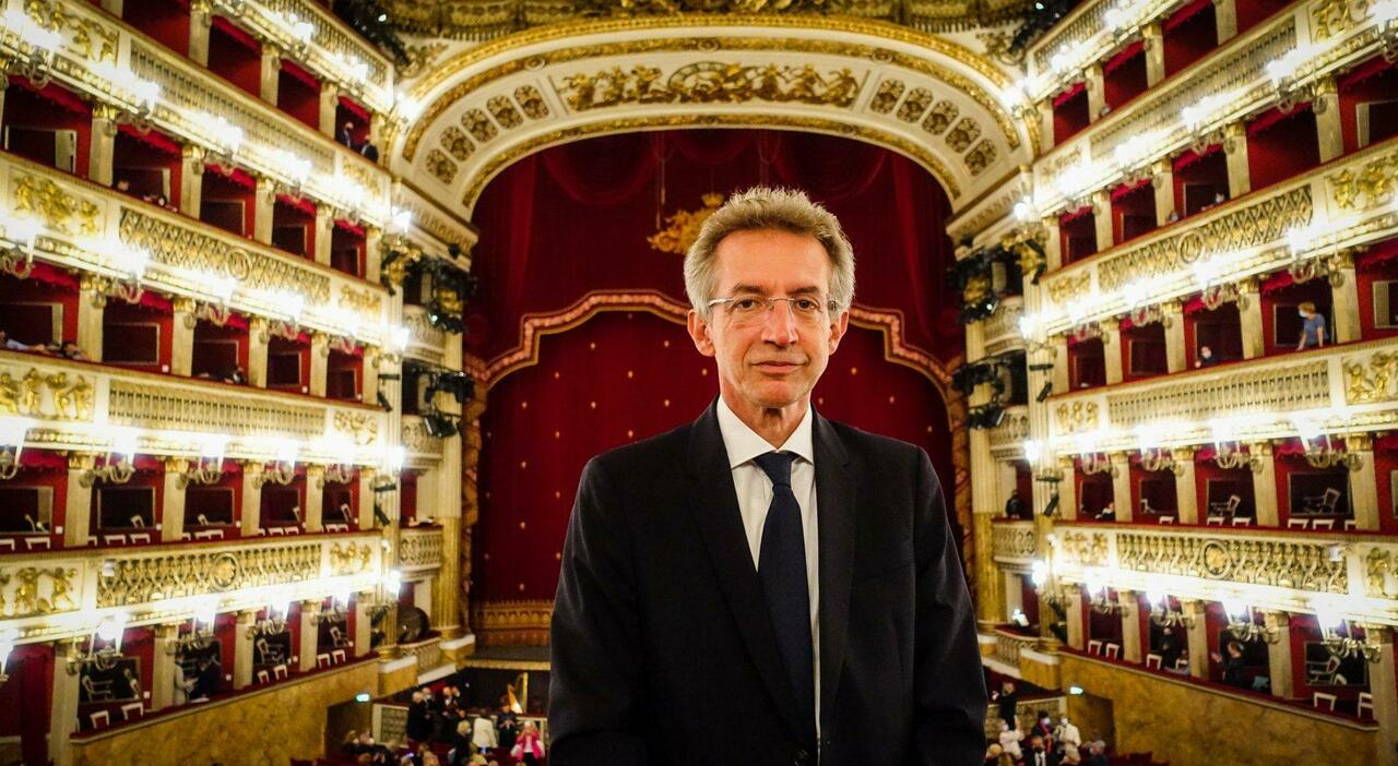 San Carlo, Manfredi: «Avviare procedure contratto soprintendente» San Carlo, Manfredi: «Avviare procedure contratto soprintendente»