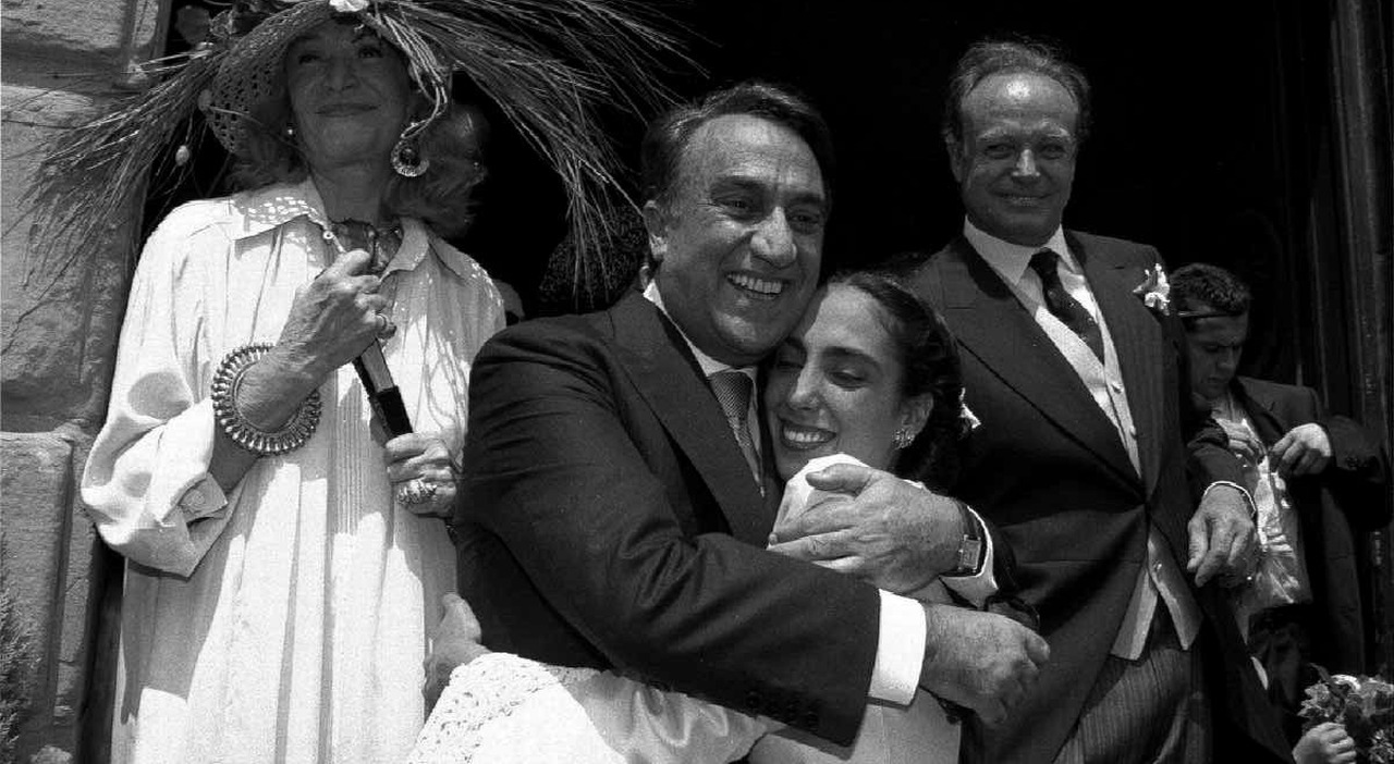 emilio fede in condizioni critiche la figlia sveva sono accanto a mio padre in ospedale tutti i colleghi vicini a lui