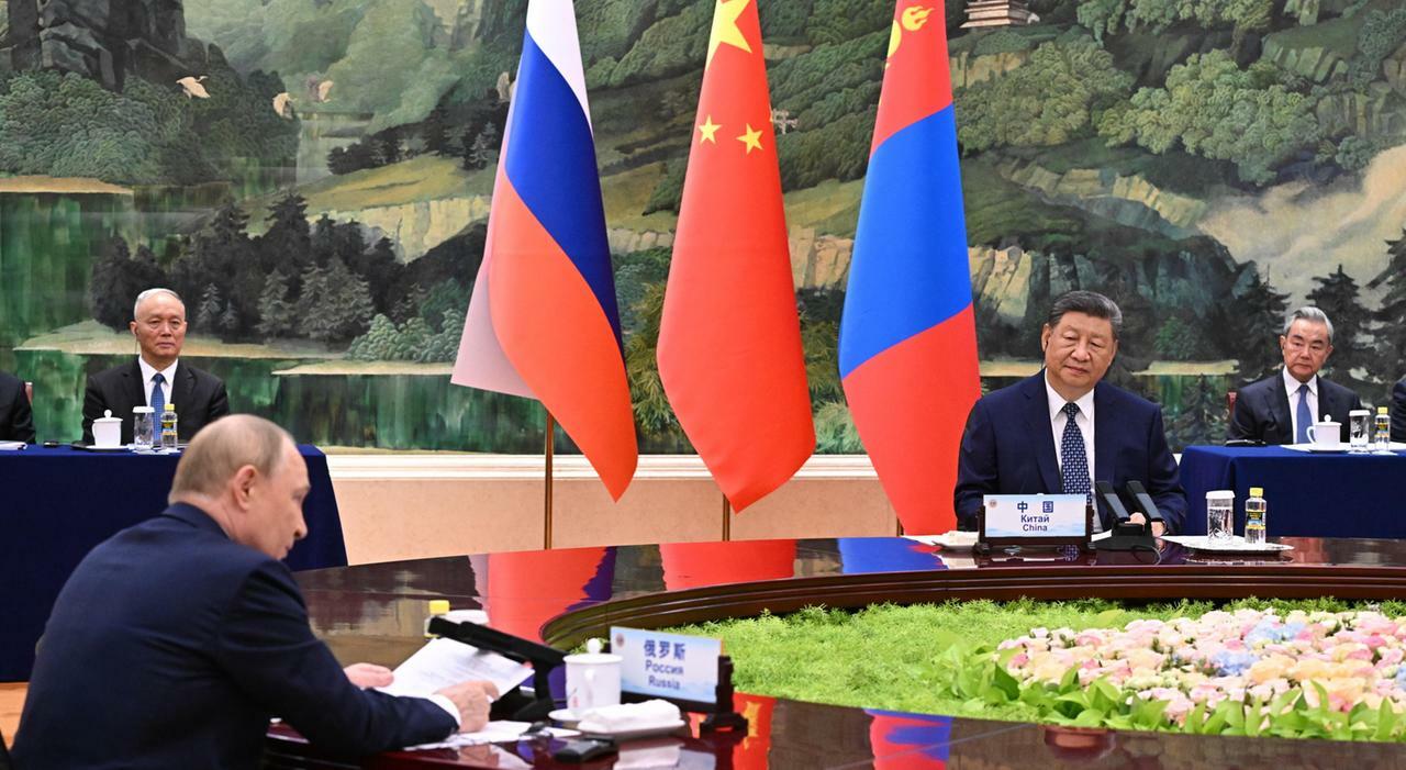 Ucraina, Putin apre: «Ingresso in Ue? Mai detto no». Cina, oggi la maxi parata militare: sfila l?arsenale di Xi Ucraina, Putin apre: «Ingresso in Ue? Mai detto no». Cina, oggi la maxi parata militare: sfila l?arsenale di Xi