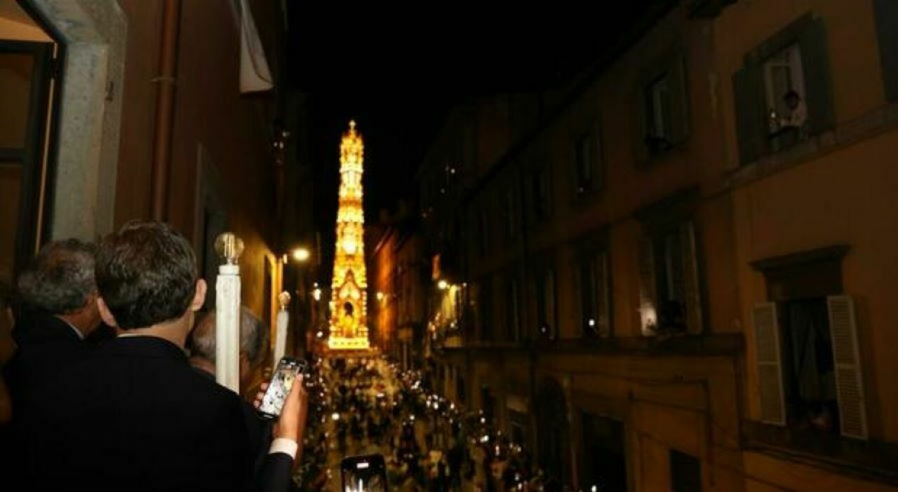 Viterbo, attentato sventato: «Un cittadino ha segnalato dei movimenti sospetti». Spunta la pista del traffico d Viterbo, attentato sventato: «Un cittadino ha segnalato dei movimenti sospetti». Spunta la pista del traffico d
