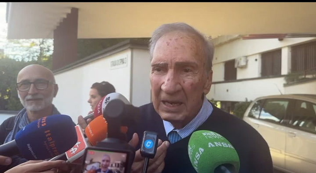https://statics.cedscdn.it/photos/MED_HIGH/2025/09/04/9048715_poster.jpg