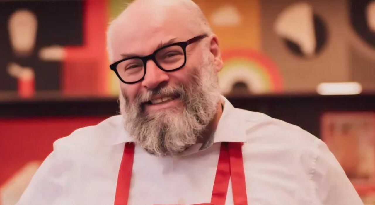 https://statics.cedscdn.it/photos/MED_HIGH/2025/09/05/9050867_05195459_prof_prenotano_pizzaut_non_si_presentano_ristorante_nico_acampora_roma_oggi_5_9_2025.jpg