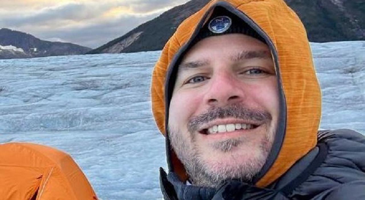 Riccardo Pozzobon, l?istruttore degli astronauti disperso durante la missione in Alaska: il 40enne padovano geologo del Bo inghiottito dal ghiacciaio