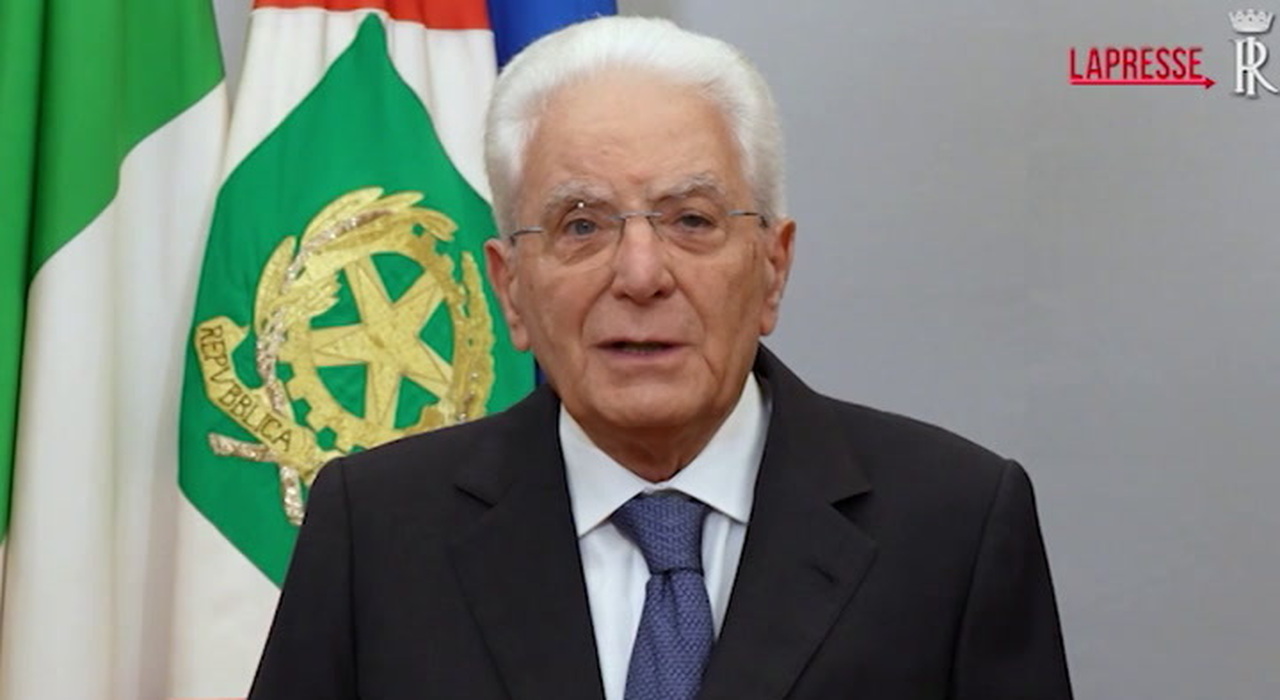 https://statics.cedscdn.it/photos/MED_HIGH/2025/09/06/9052191_poster.jpg