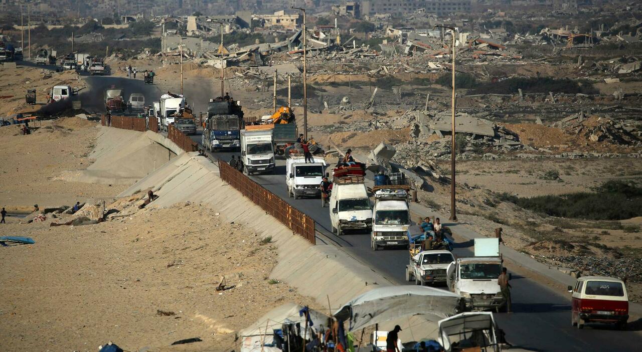 https://statics.cedscdn.it/photos/MED_HIGH/2025/09/06/9052341_06131727_gaza.jpg