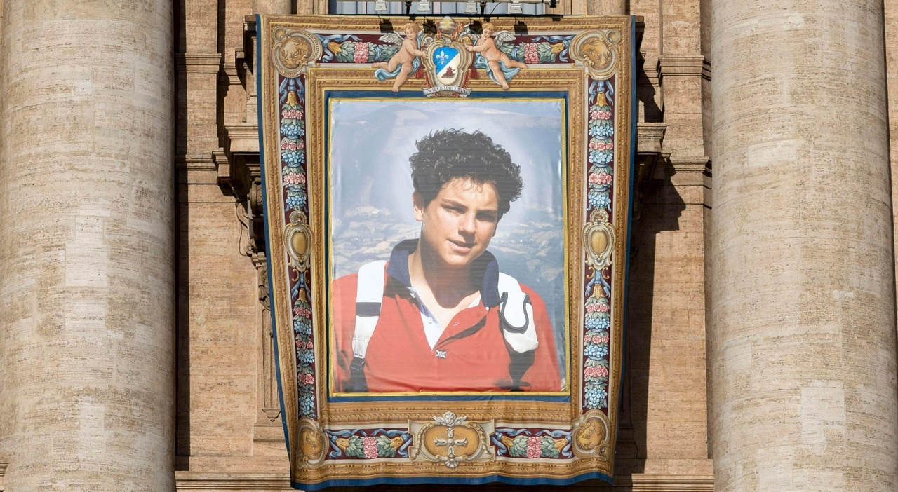 Carlo Acutis è Santo: arriva la canonizzazione di Leone XIV a Piazza San Pietro Carlo Acutis è Santo: arriva la canonizzazione di Leone XIV a Piazza San Pietro