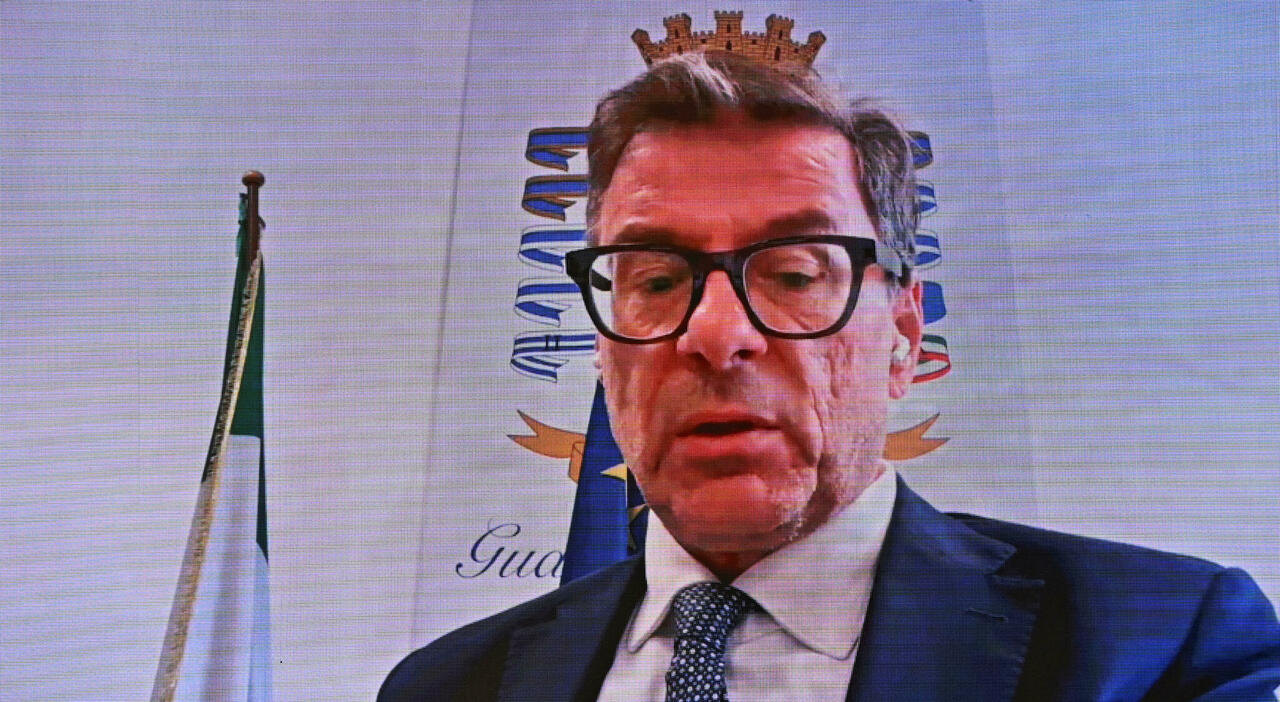 https://statics.cedscdn.it/photos/MED_HIGH/2025/09/07/9054149_07164032_giorgetti_manovra_calciomercato_difesa.jpg